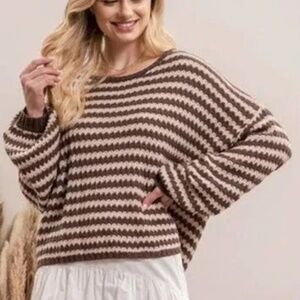 BY THE RIVER · BROWN + CREAM KNIT STRIPED SWEATER - SIZE S